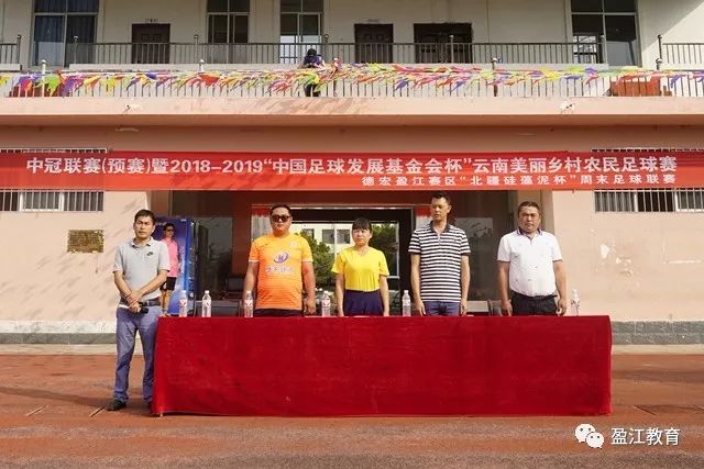 中秋佳节祝愿，愿你幸福安康，圆满常伴！