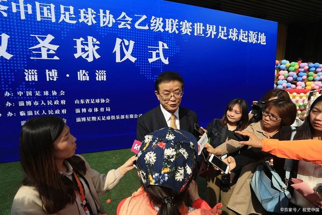 生育率下降的新挑战与政策反思